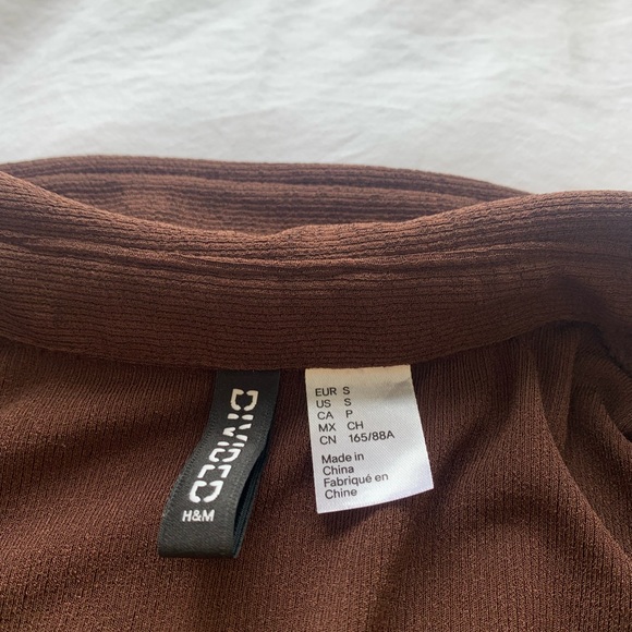 H&M brown ruched button up shirt dress - Picture 3 of 3